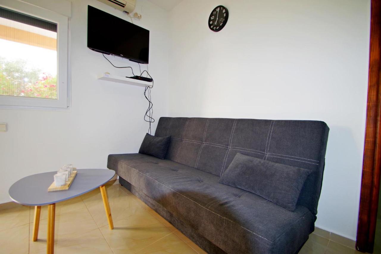 Apartment Pineta In Village Valbandon Exterior foto